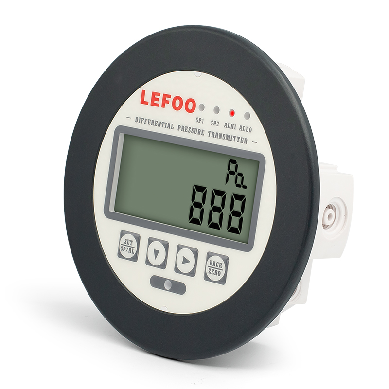 LFM33 Differential Pressure Transmitter/Controller